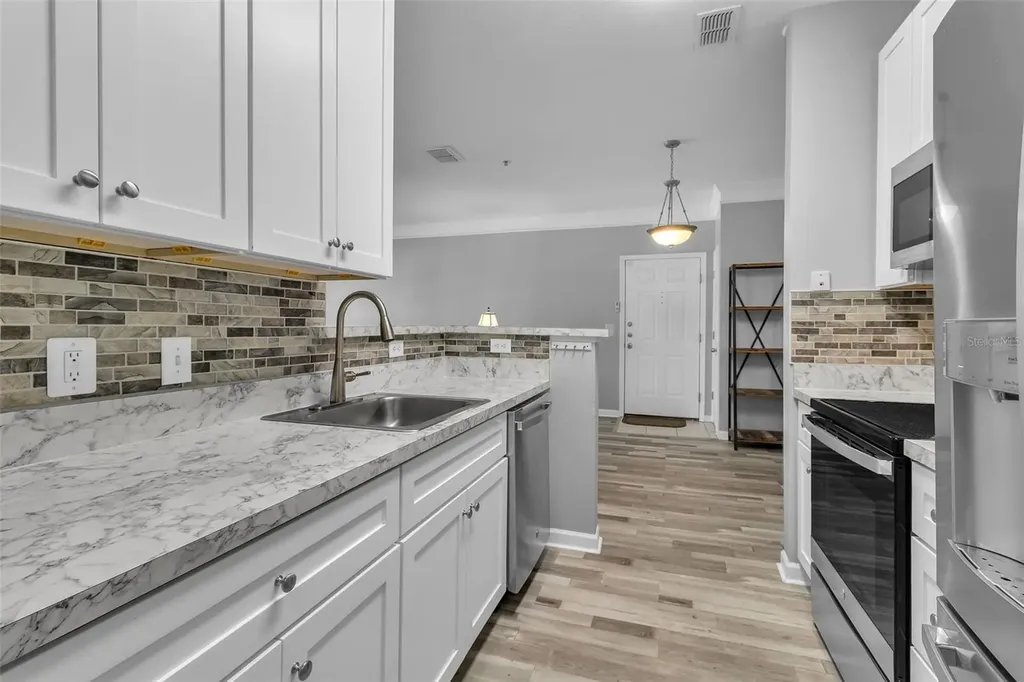 4802 51st Street W Bradenton FL 34210