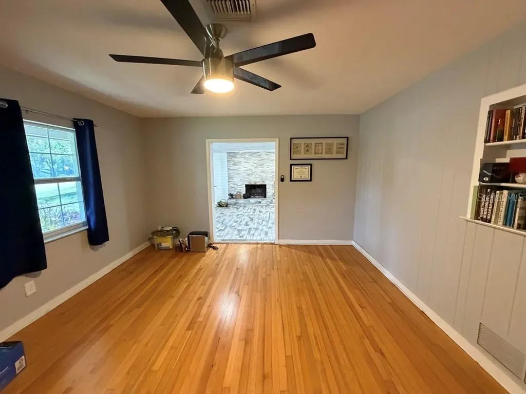 1111 Sherrington Road Orlando FL 32804