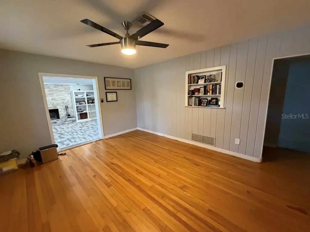 1111 Sherrington Road Orlando FL 32804