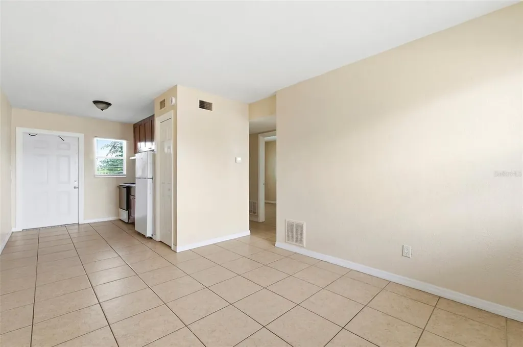 1799 Russell Street S St Petersburg FL 33712