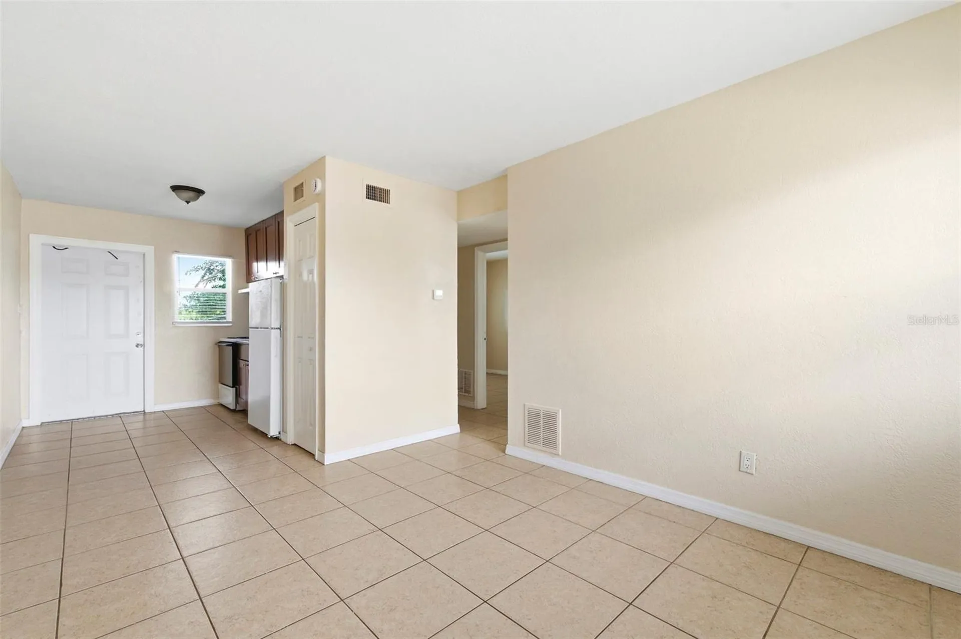 1799 Russell Street S St Petersburg FL 33712