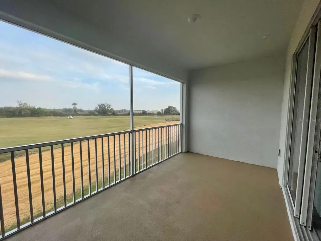 813 Ocean Course Avenue Davenport FL 33896