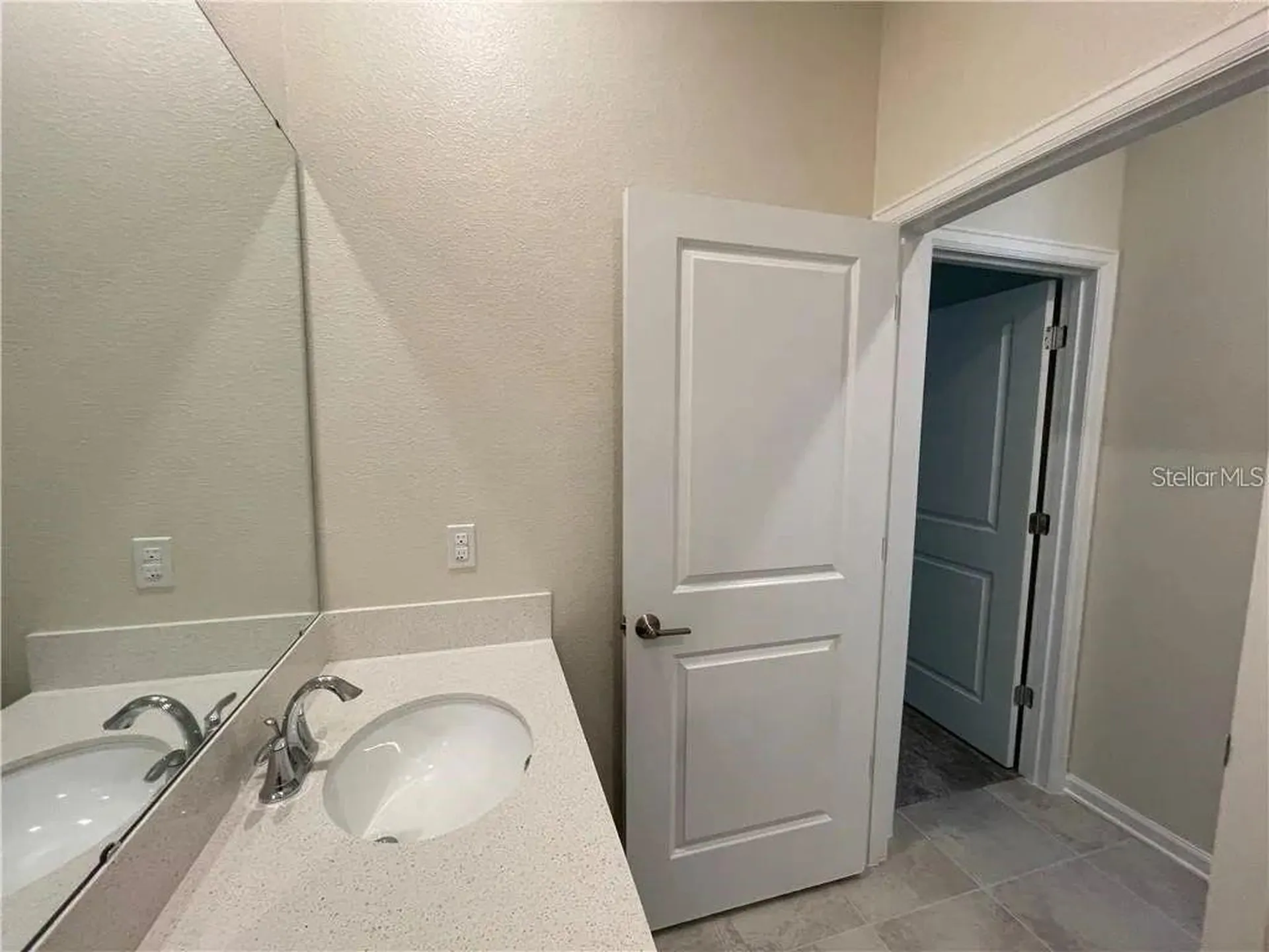 813 Ocean Course Avenue Davenport FL 33896