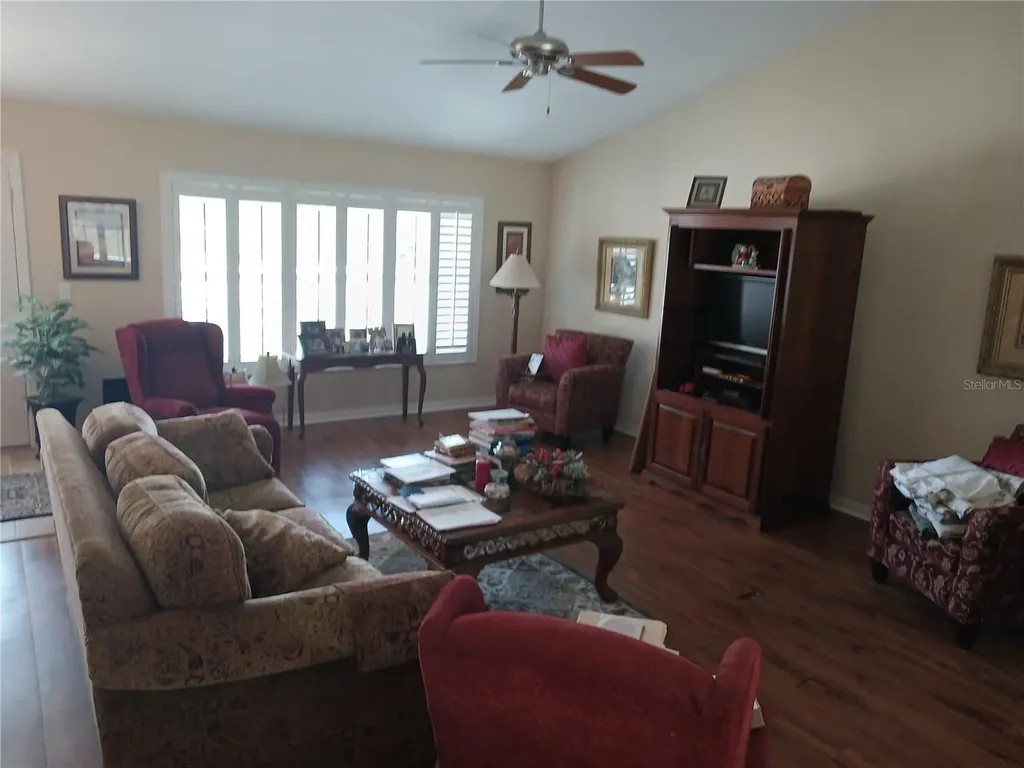 987 SE 65 Circle Ocala FL 34472