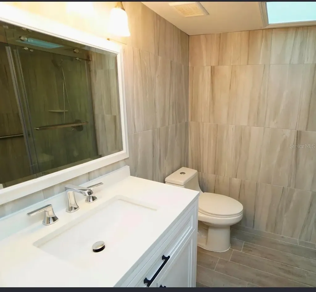5514 Turkey Lake Road Orlando FL 32819