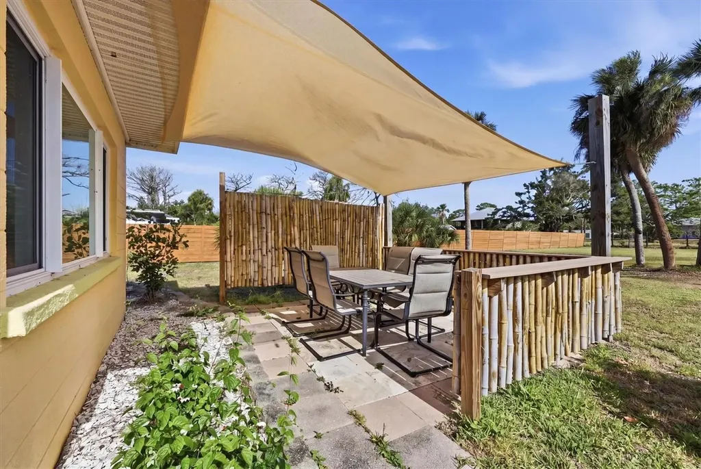 900 Stewart Street Englewood FL 34223