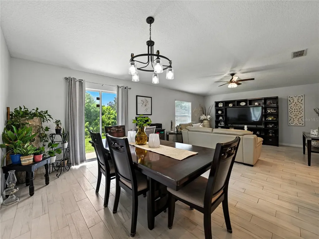149 Cascade Bend Drive Ruskin FL 33570