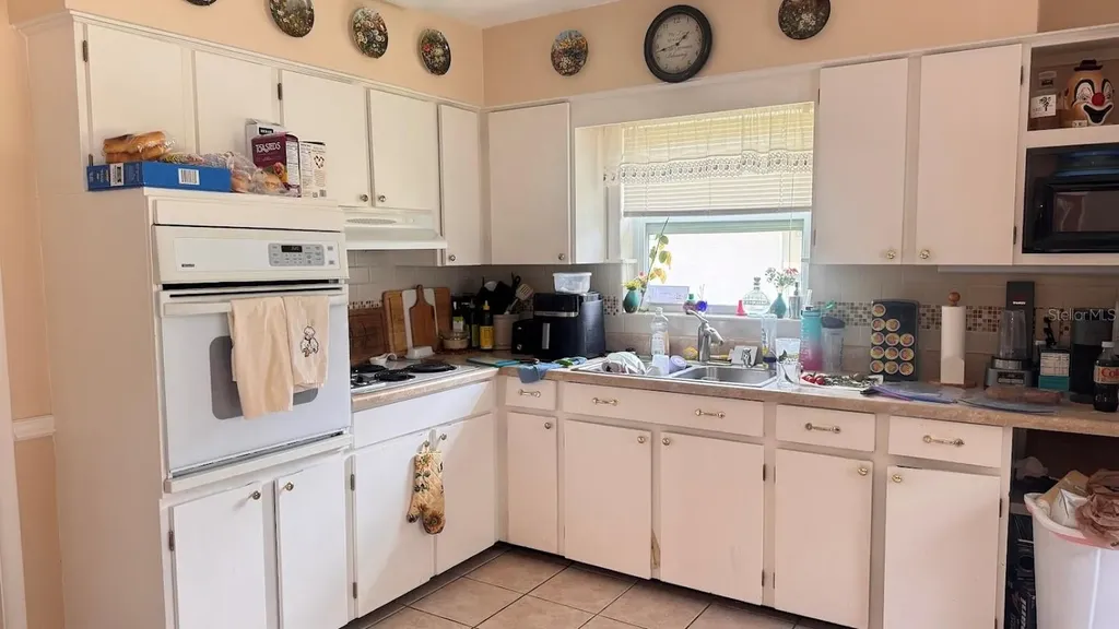 559 Villagrande Avenue S St Petersburg FL 33707