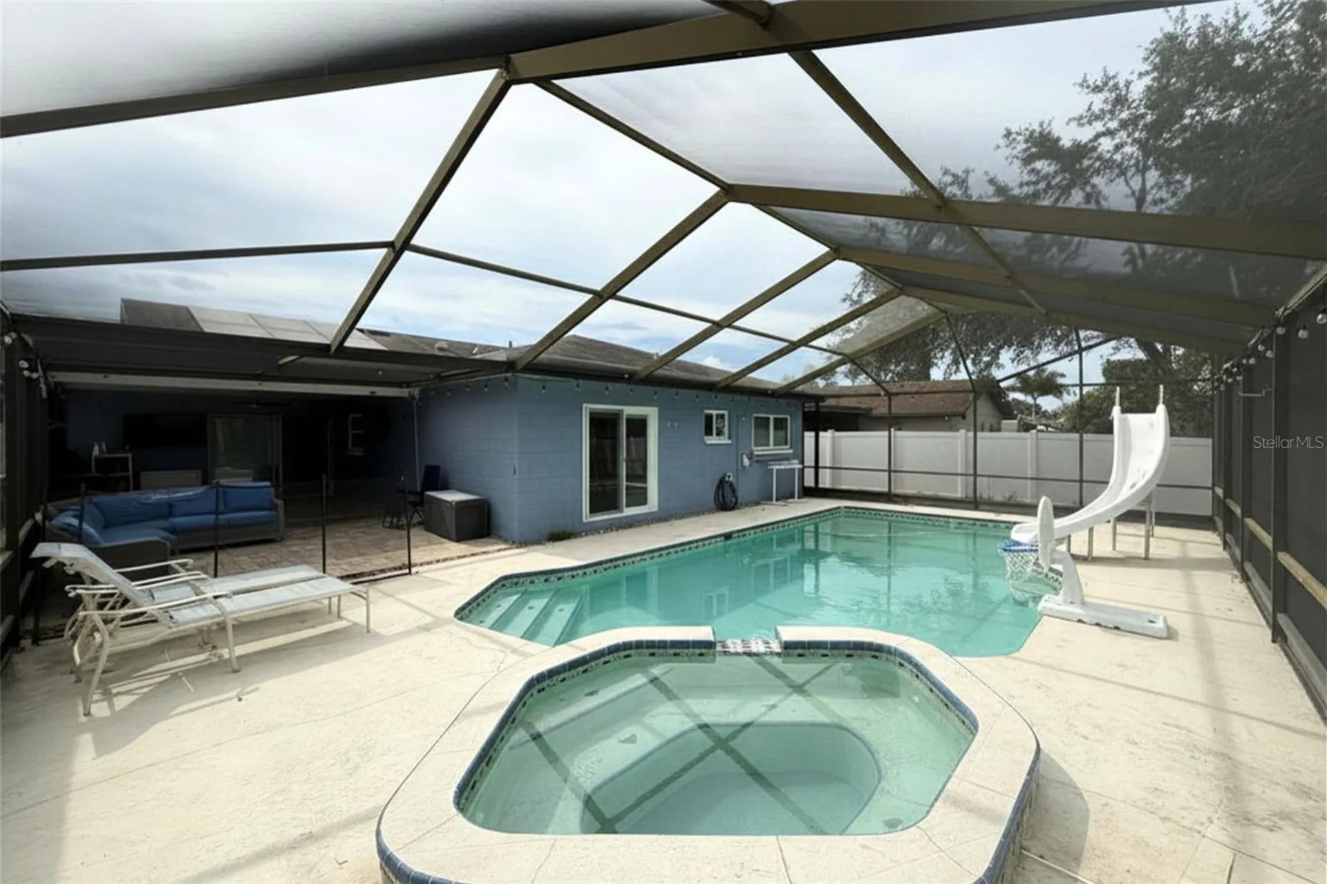 12041 70th Street Largo FL 33773