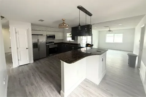 12041 70th Street Largo FL 33773