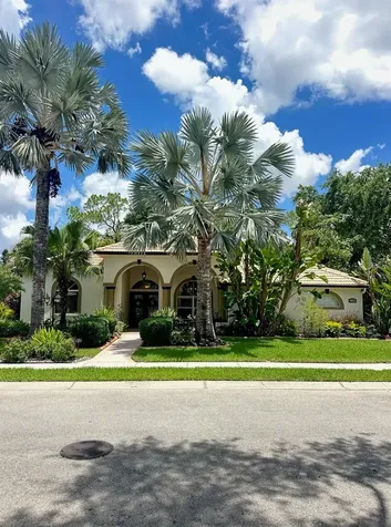 8005 Desoto Woods Drive Sarasota FL 34243