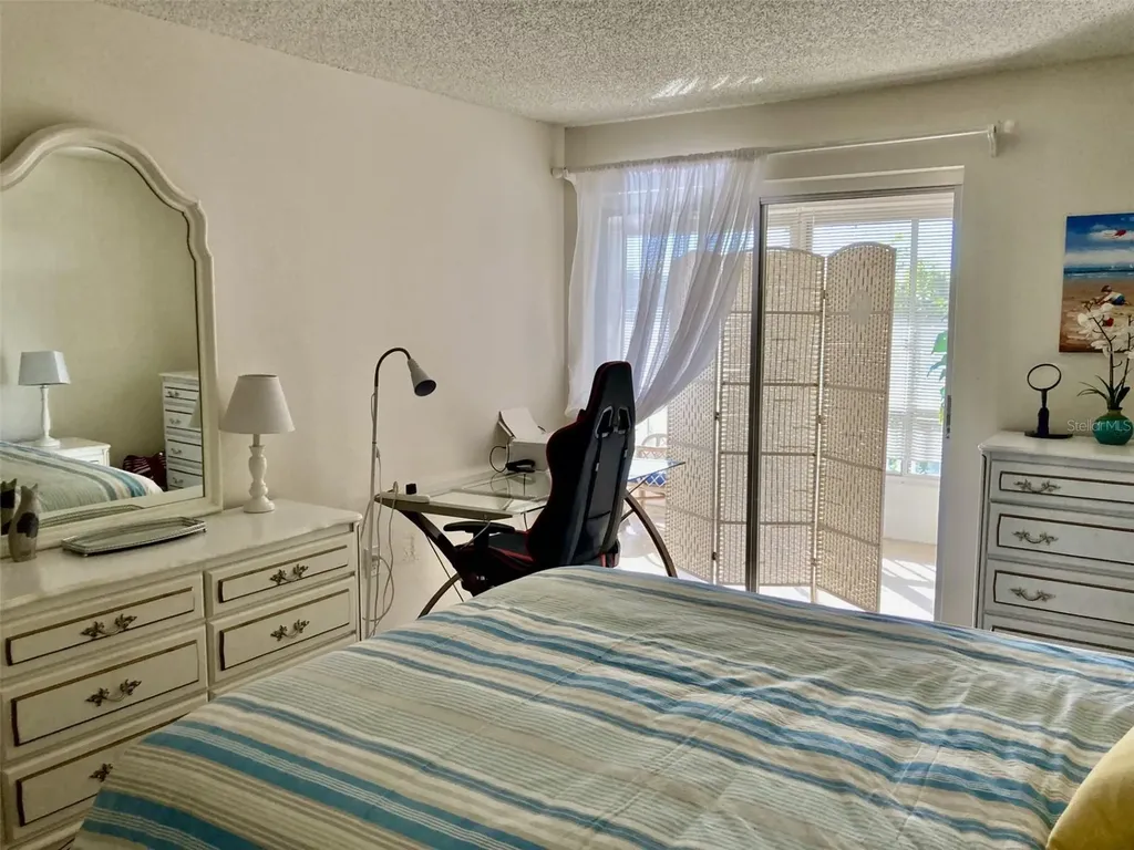 304 47th Avenue Drive W Bradenton FL 34207