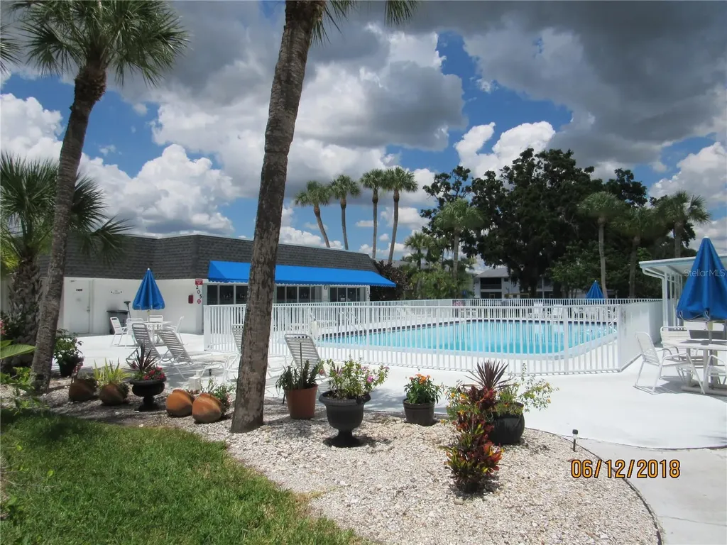 304 47th Avenue Drive W Bradenton FL 34207