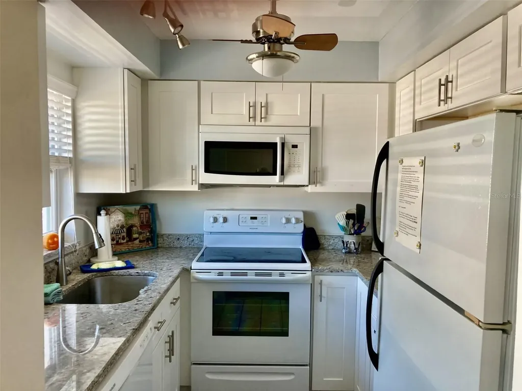 304 47th Avenue Drive W Bradenton FL 34207
