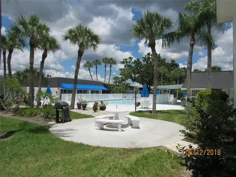304 47th Avenue Drive W Bradenton FL 34207