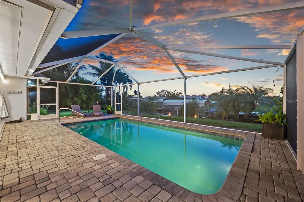 3014 SE 17th Avenue Cape Coral FL 33904