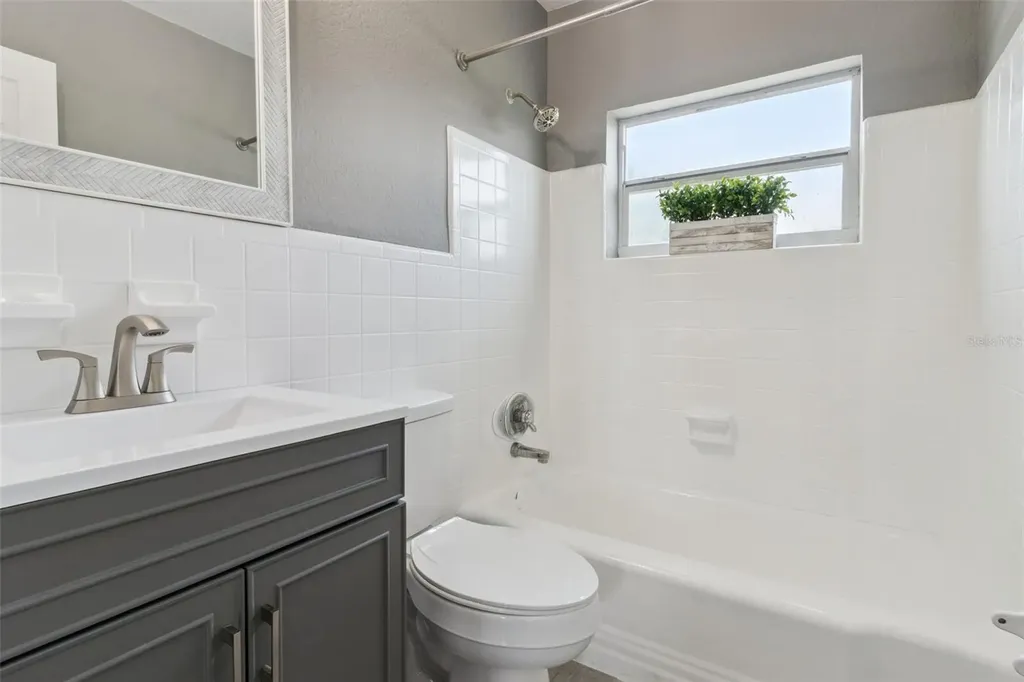 331 Walter Avenue Frostproof FL 33843