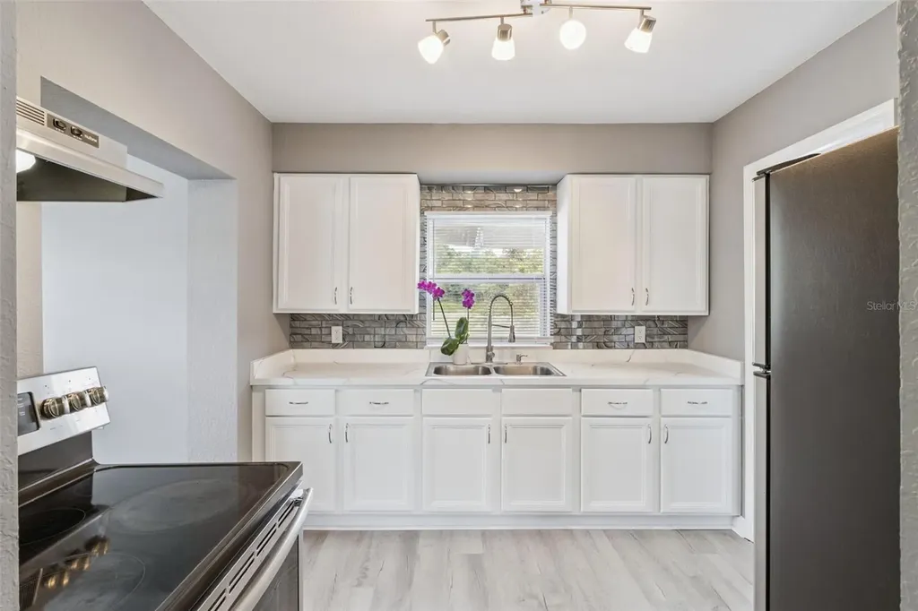 331 Walter Avenue Frostproof FL 33843
