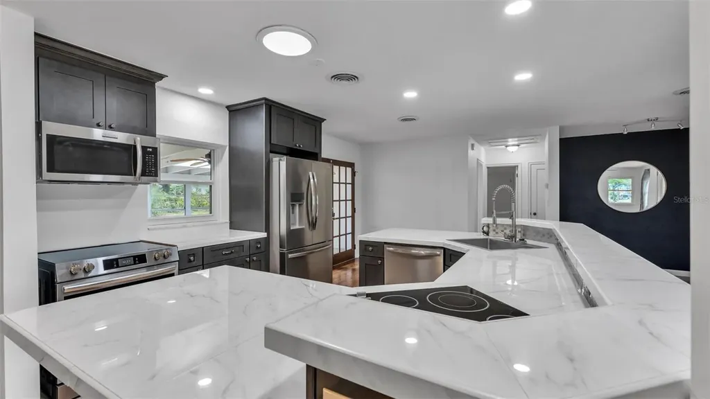 208 Prado Place Lakeland FL 33803