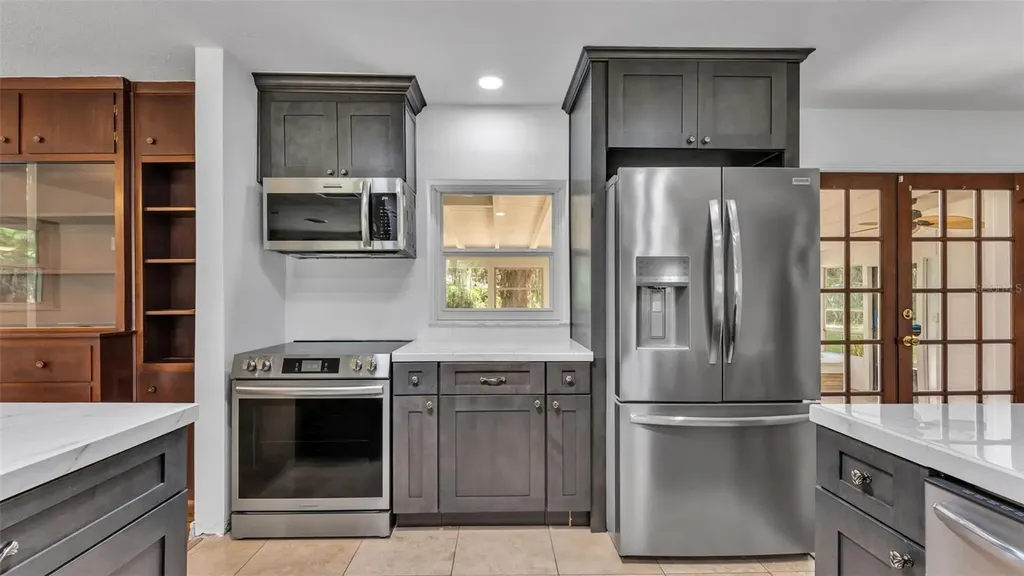 208 Prado Place Lakeland FL 33803