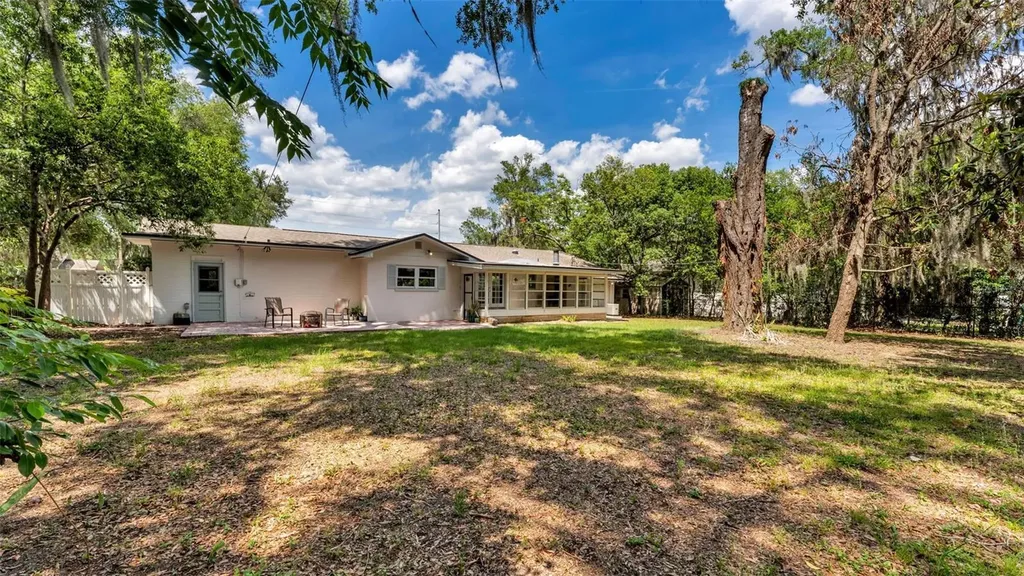208 Prado Place Lakeland FL 33803