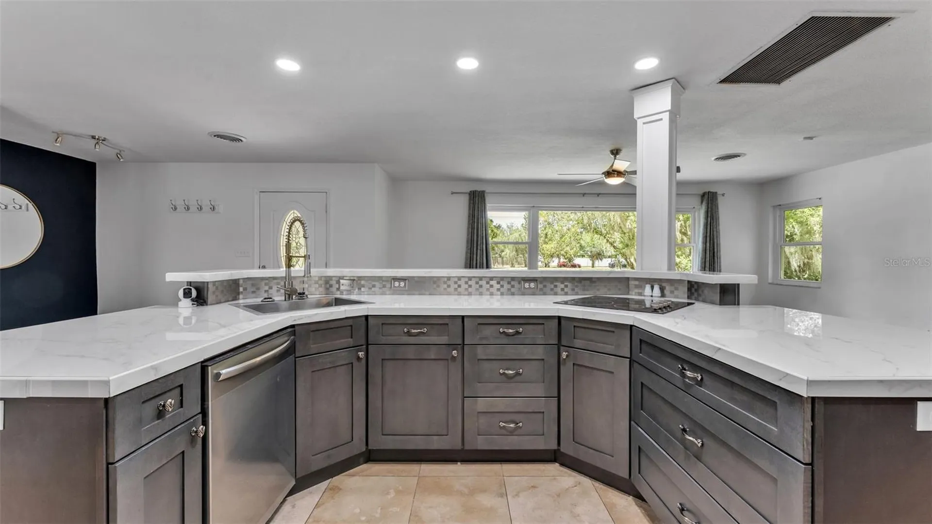 208 Prado Place Lakeland FL 33803