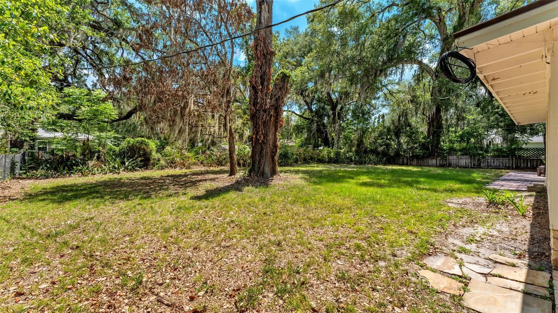 208 Prado Place Lakeland FL 33803