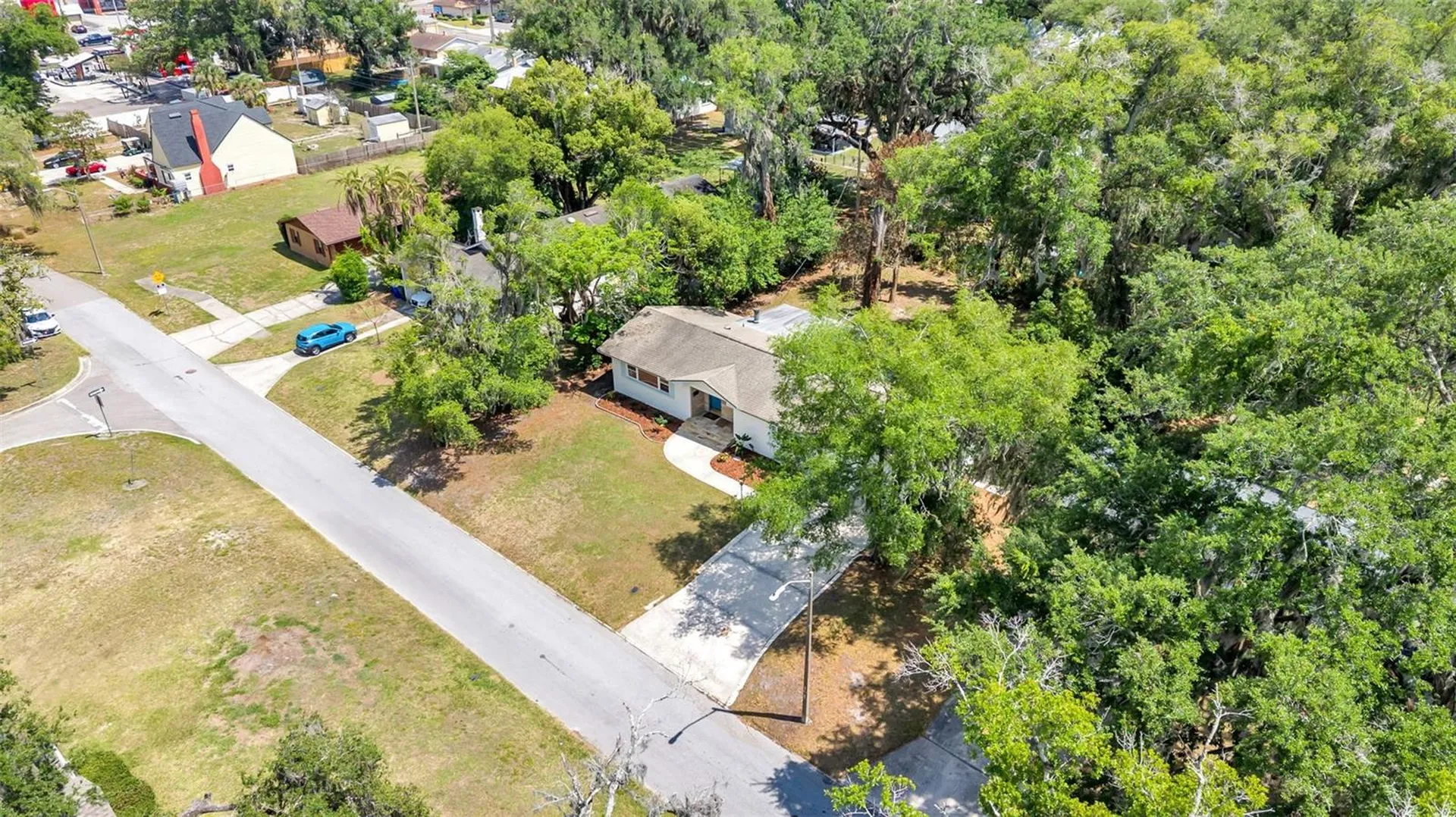 208 Prado Place Lakeland FL 33803