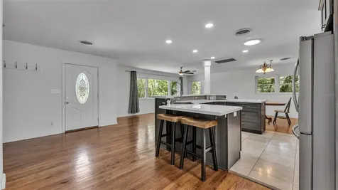 208 Prado Place Lakeland FL 33803