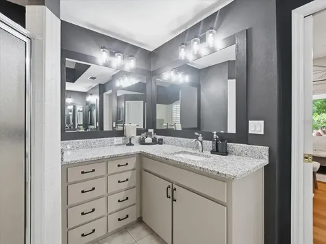 10602 Chambers Drive Tampa FL 33626
