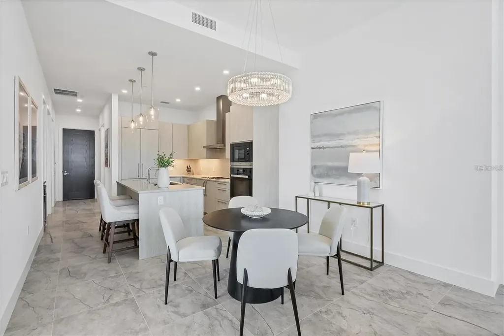 33 S Palm Avenue Sarasota FL 34236