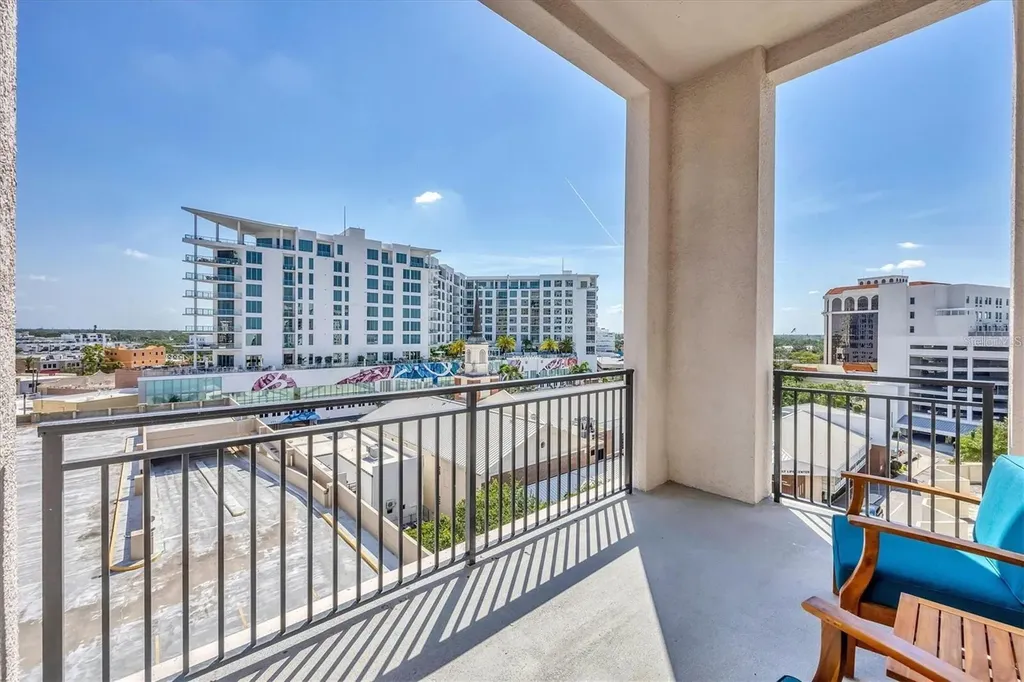 33 S Palm Avenue Sarasota FL 34236
