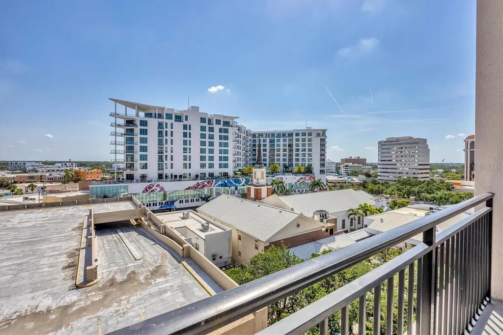 33 S Palm Avenue Sarasota FL 34236
