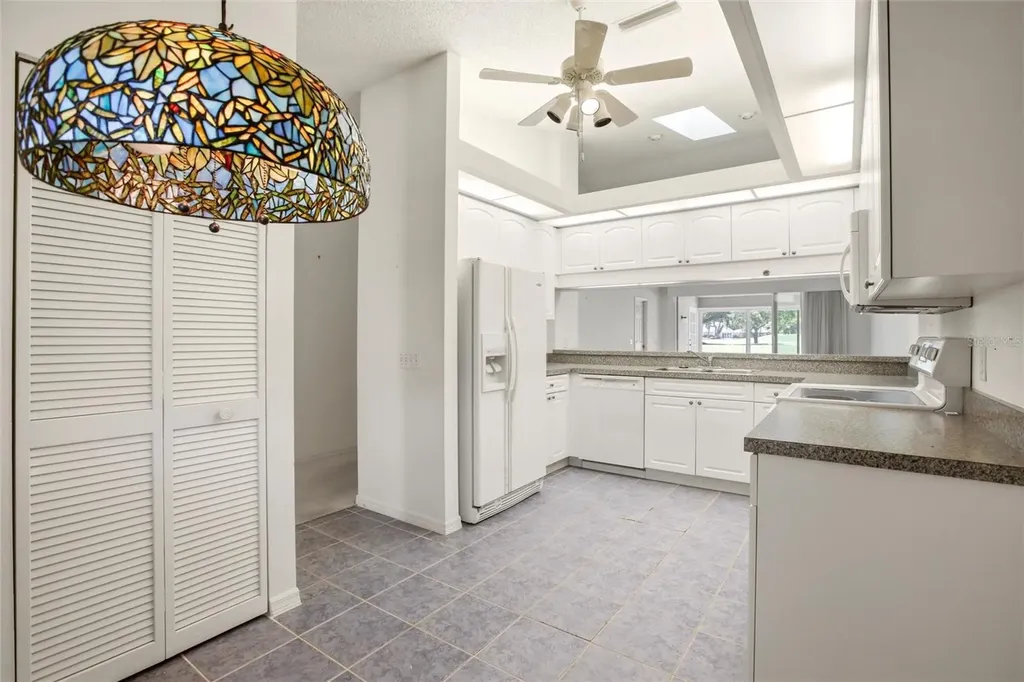 5576 Country Club Way Sarasota FL 34243