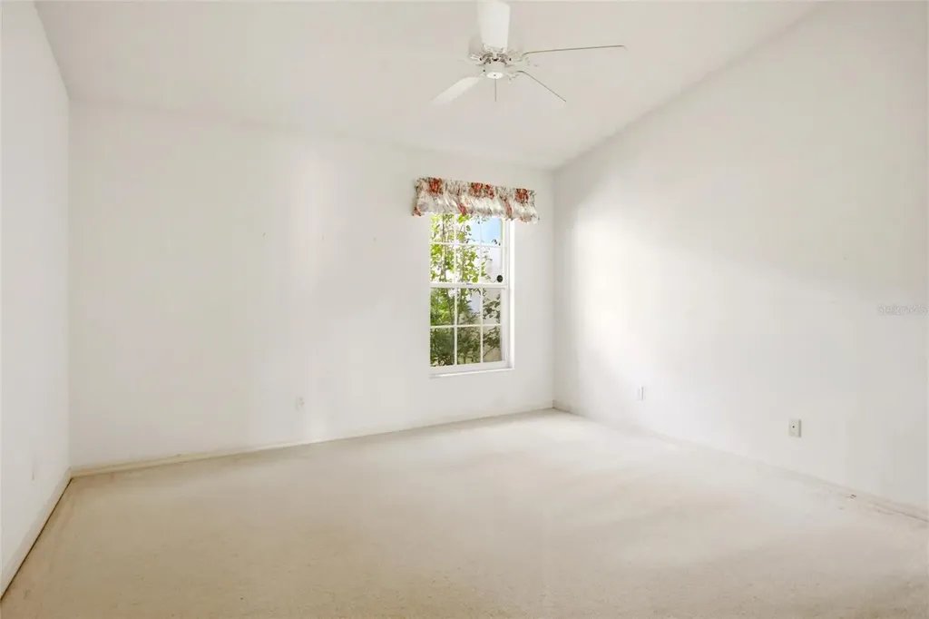 5576 Country Club Way Sarasota FL 34243