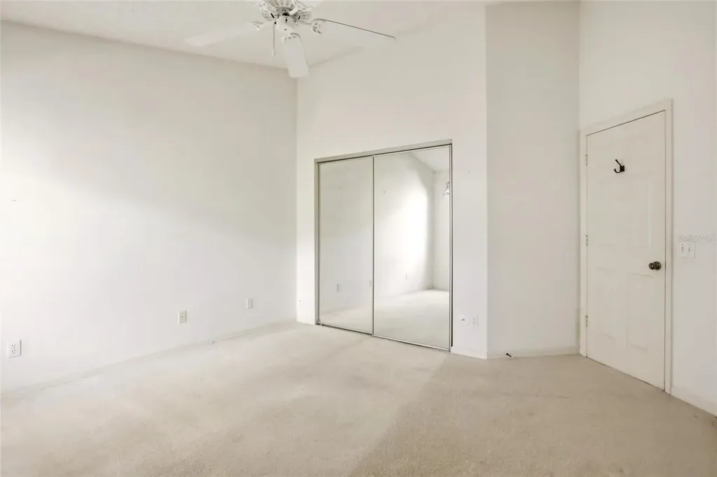 5576 Country Club Way Sarasota FL 34243