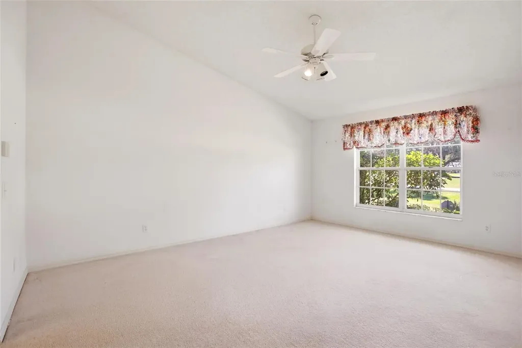 5576 Country Club Way Sarasota FL 34243