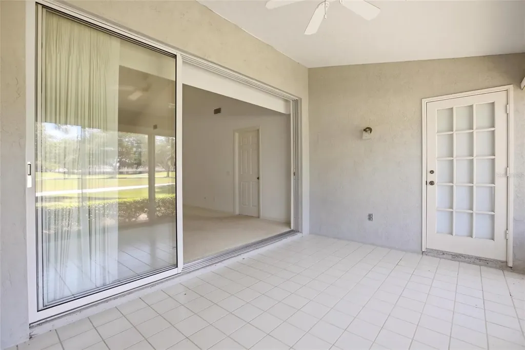 5576 Country Club Way Sarasota FL 34243