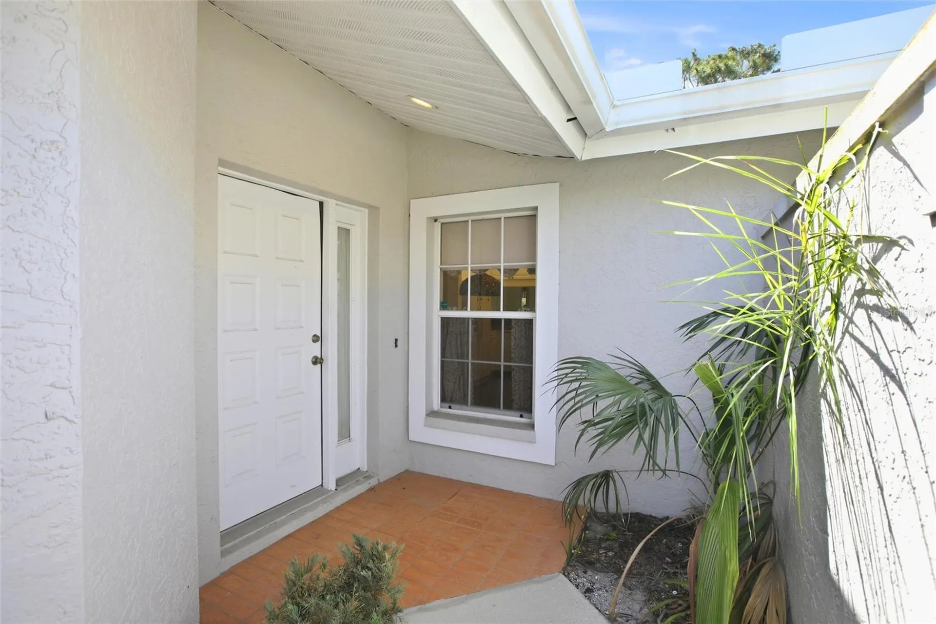 5576 Country Club Way Sarasota FL 34243