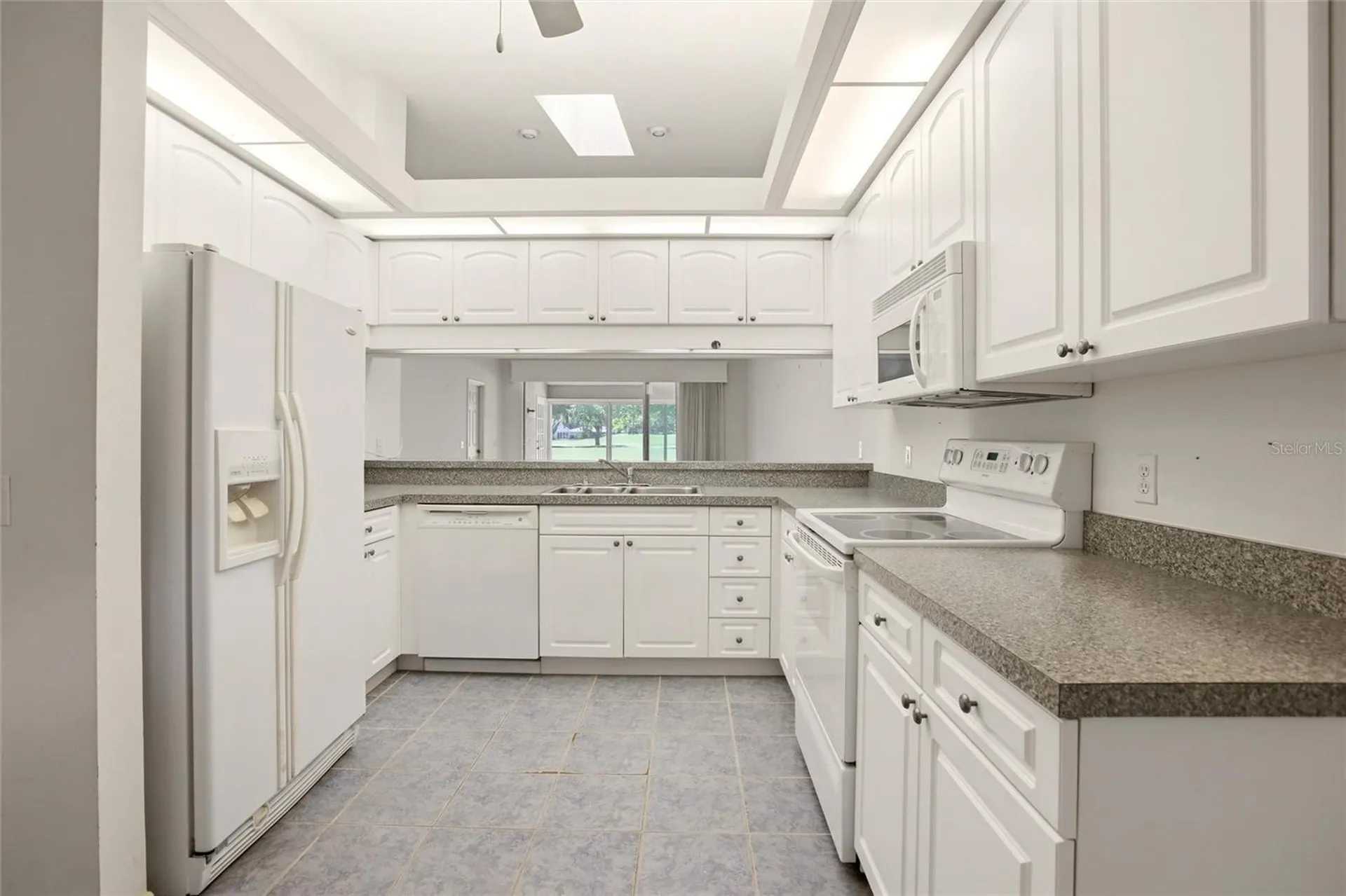 5576 Country Club Way Sarasota FL 34243