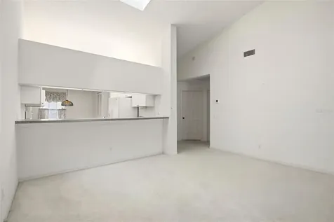 5576 Country Club Way Sarasota FL 34243