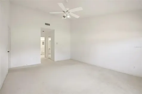5576 Country Club Way Sarasota FL 34243