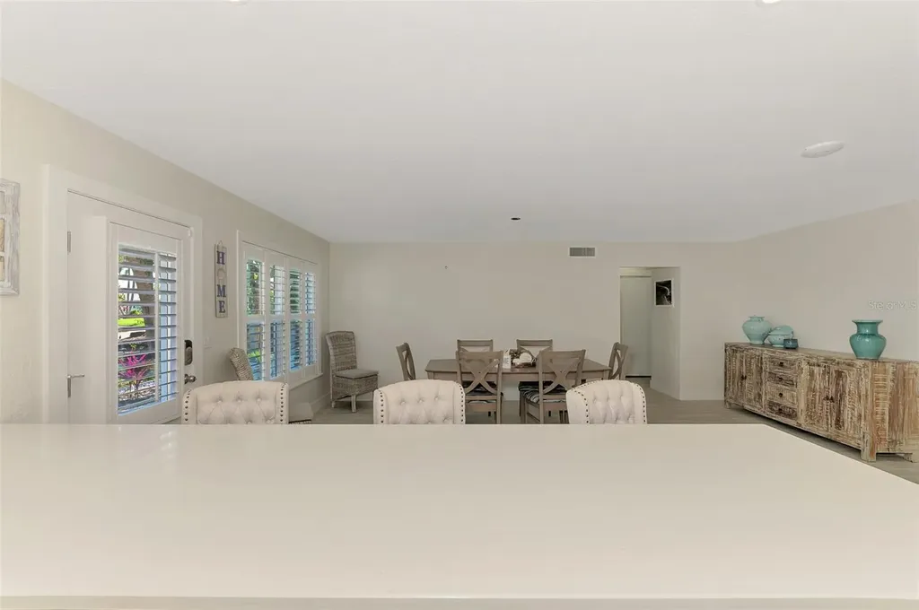 5628 Cape Leyte Drive Sarasota FL 34242