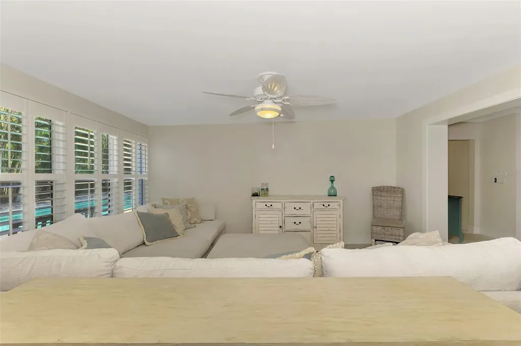 5628 Cape Leyte Drive Sarasota FL 34242