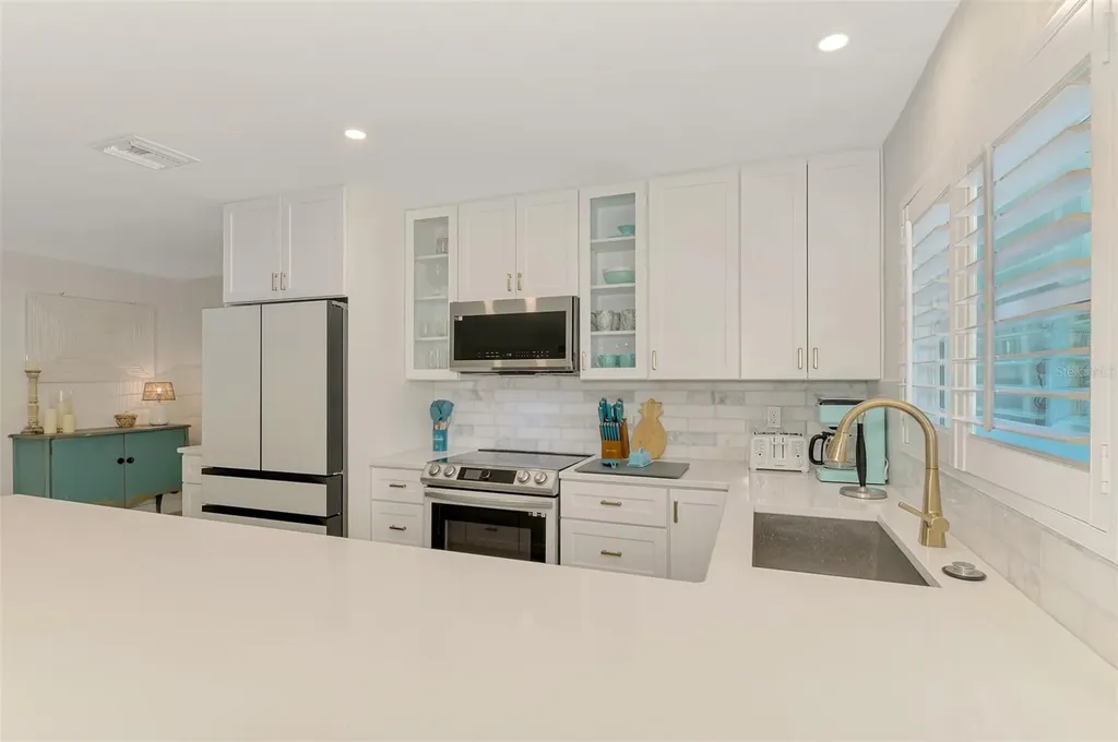 5628 Cape Leyte Drive Sarasota FL 34242
