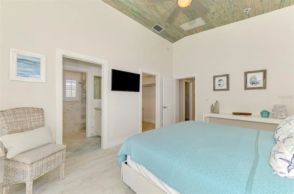 5628 Cape Leyte Drive Sarasota FL 34242