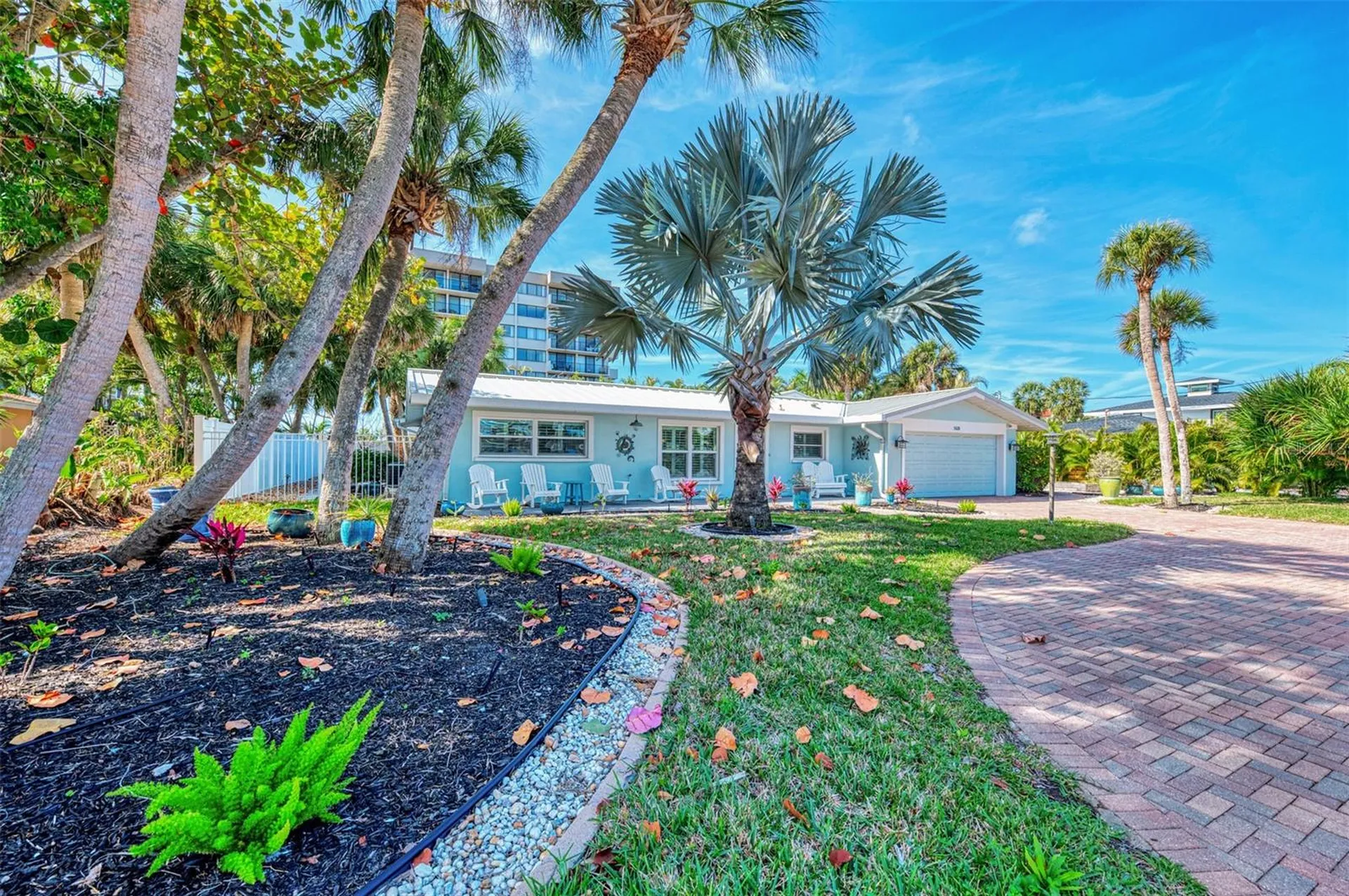 5628 Cape Leyte Drive Sarasota FL 34242