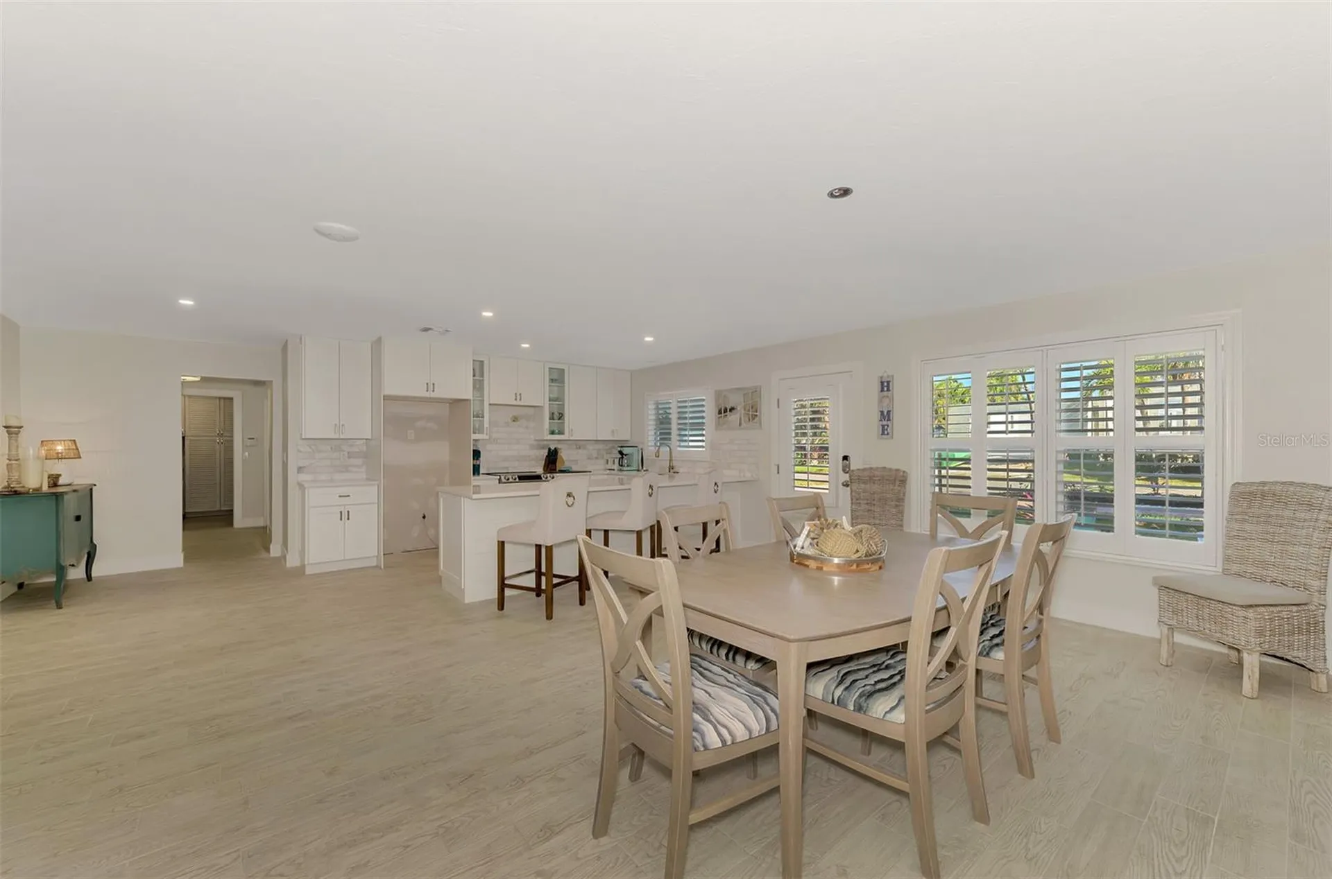 5628 Cape Leyte Drive Sarasota FL 34242