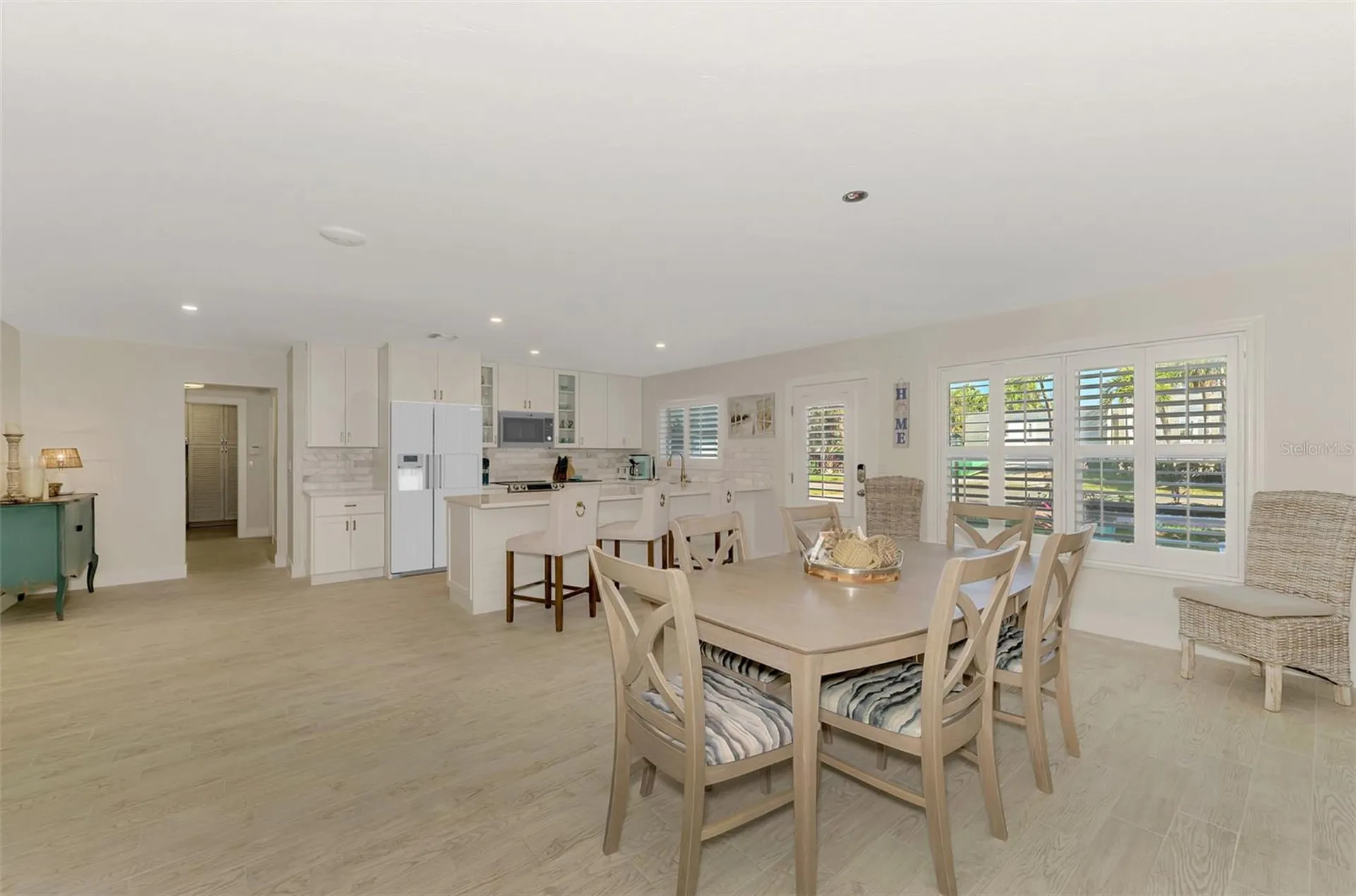 5628 Cape Leyte Drive Sarasota FL 34242