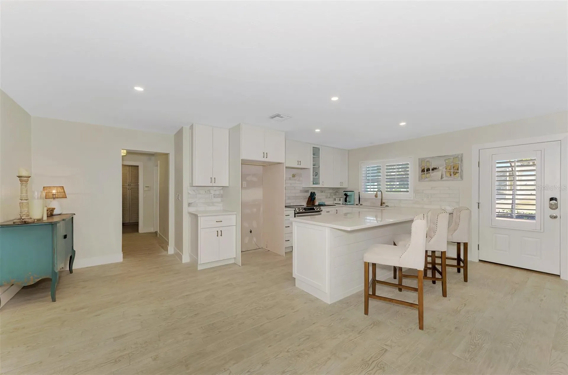5628 Cape Leyte Drive Sarasota FL 34242